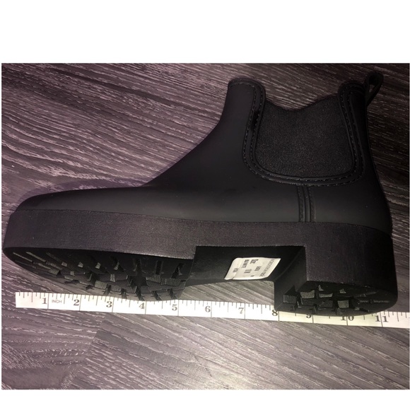 Jeffrey Campbell Hydra Black Matte Chelsea Booties - Picture 11 of 13